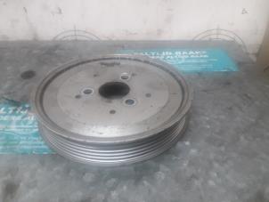 Used Power steering pump pulley Audi A6 (C6) 2.4 V6 24V Price on request offered by "Altijd Raak" Penders