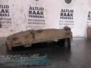 Gebrauchte Kettenkasten Deckel Dacia Duster (HS) 1.6 16V Preis auf Anfrage angeboten von "Altijd Raak" Penders