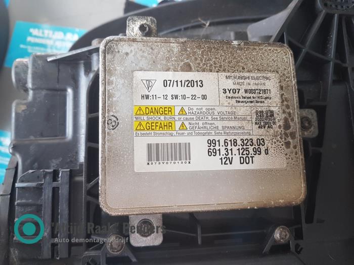 Używane Modul ksenonowy Porsche Macan (95B) Cena na żądanie oferowane przez "Altijd Raak" Penders