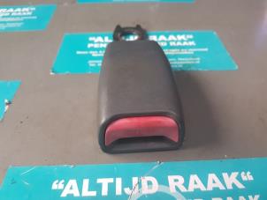 Used Front seatbelt buckle, left Toyota Starlet (EP8/NP8) Price on request offered by "Altijd Raak" Penders