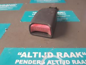 Used Front seatbelt buckle, left Toyota Starlet (EP8/NP8) Price on request offered by "Altijd Raak" Penders