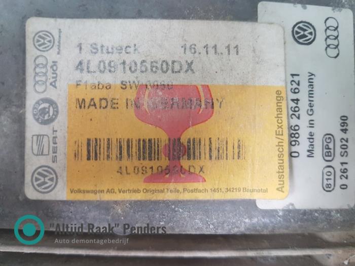 Engine management computer Audi Q7 4L0910560F