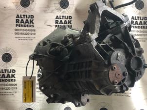 Used Gearbox Ford Focus 2 C+C 2.0 16V Price on request offered by "Altijd Raak" Penders