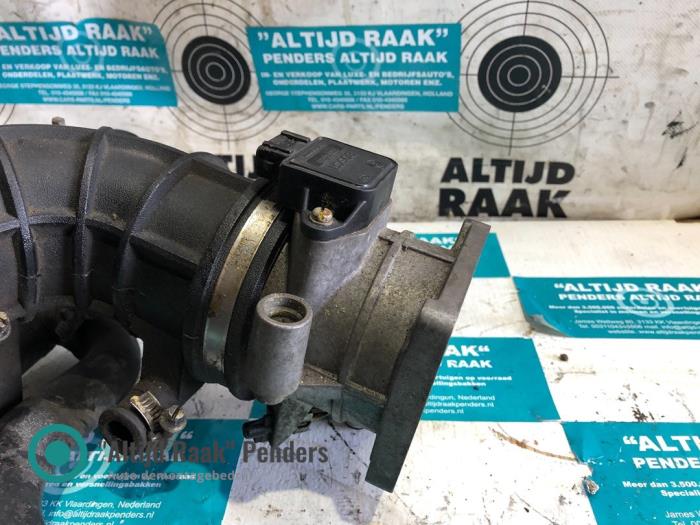 Gebrauchte Drosselklappengehäuse Ferrari 456 456 GT/GTA 48V Preis auf Anfrage angeboten von "Altijd Raak" Penders