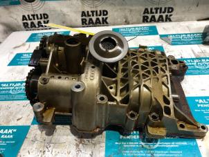 Used Balance shaft Audi A4 (B7) 2.0 20V Price on request offered by "Altijd Raak" Penders