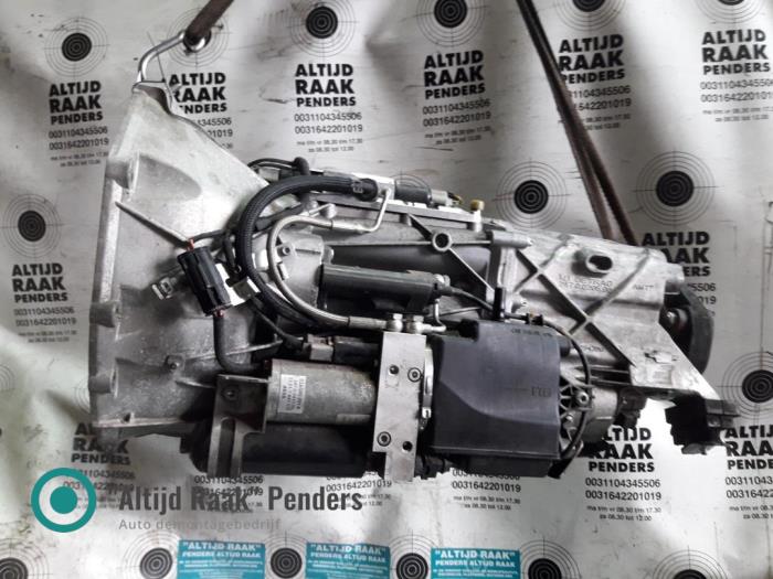 Gebrauchte Getriebe BMW 5 serie (E60) M5 V10 40V RHD Preis auf Anfrage angeboten von "Altijd Raak" Penders