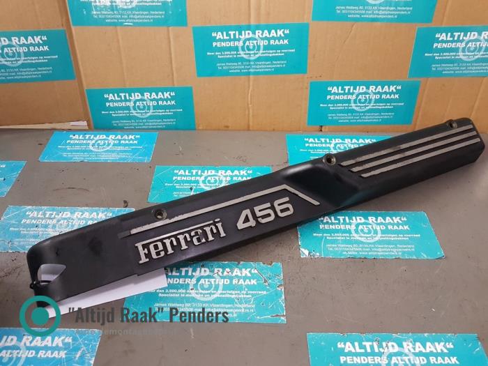 Gebrauchte Abdeckblech Motor Ferrari 456 456 GT/GTA 48V Preis auf Anfrage angeboten von "Altijd Raak" Penders