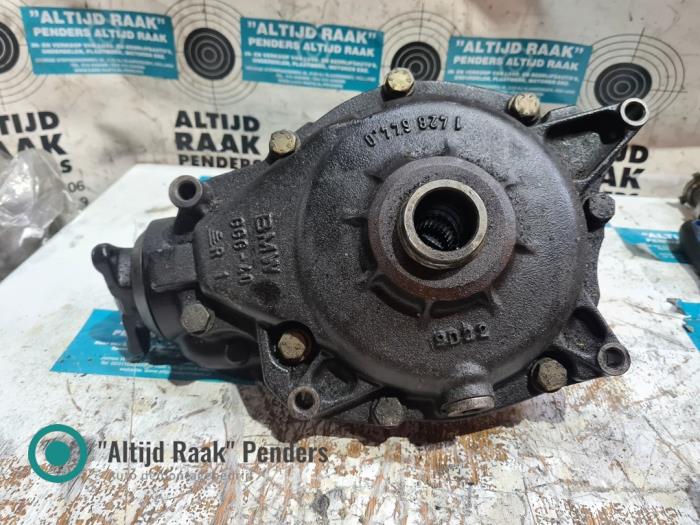 Gebrauchte Differential vorne BMW X5 (E53) 3.0d 24V Preis auf Anfrage angeboten von "Altijd Raak" Penders
