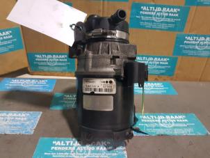 Used Power steering pump BMW Mini One/Cooper (R50) 1.6 16V Cooper Price on request offered by "Altijd Raak" Penders