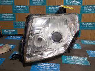 Used Headlight, left Mitsubishi Pajero Hardtop (V6/7) 3.2 DI-D 16V Price on request offered by "Altijd Raak" Penders