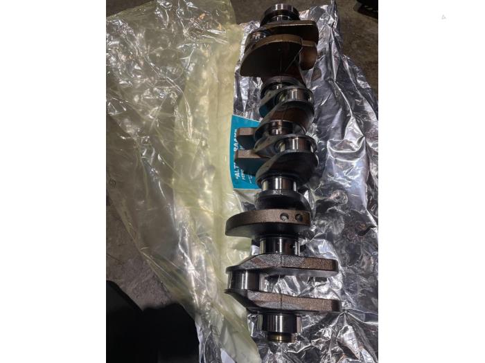 Crankshaft from a BMW 1 serie (F20) M135i xDrive 3.0 24V 2015
