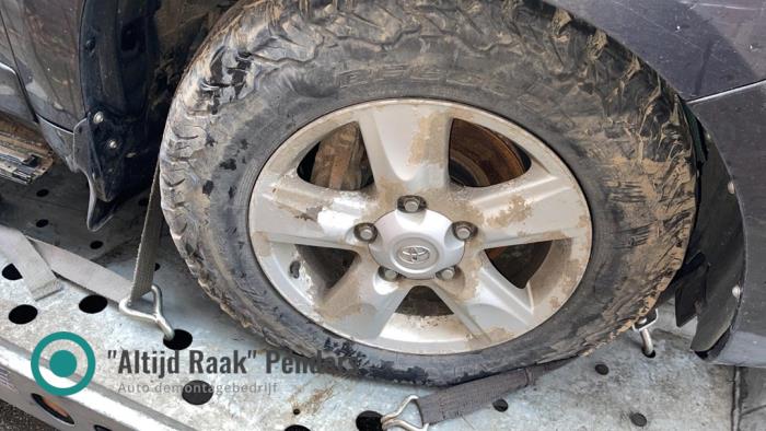 Used Engine Toyota Land Cruiser V8 (J20) 4.5 D-4D 32V Price on request offered by "Altijd Raak" Penders