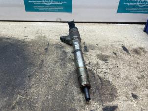 Used Injector (diesel) Jeep Grand Cherokee (WK/WK2) 3.0 CRD V6 24V Price on request offered by "Altijd Raak" Penders