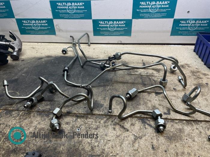 Begagnade Bränsleledningsset Jeep Grand Cherokee (WK/WK2) 3.0 CRD V6 24V Pris på förfrågan erbjuds av "Altijd Raak" Penders