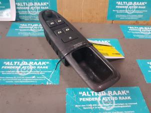 Used Multi-functional window switch Peugeot 607 (9D/U) 2.2 16V Price on request offered by "Altijd Raak" Penders