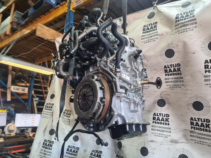 Motor from a Kia Picanto (JA) 1.0 12V 2019