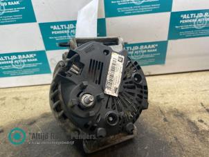 Dynamo van een Opel Corsa D 1.3 CDTi 16V ecoFLEX 2012