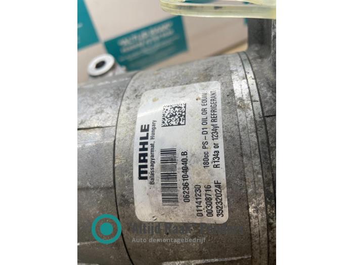 Air conditioning pump Maserati Ghibli III 3.0 Diesel - 01141230  