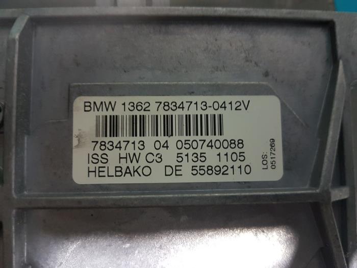 Ignition computer from a BMW 5 serie (E60) M5 V-10 40V LHD 2007