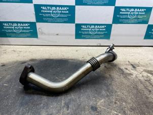 Used EGR tube Opel Movano (4A1; 4A2; 4B2; 4B3; 4C2; 4C3) 2.2 DTI Price on request offered by "Altijd Raak" Penders