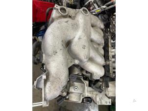 Used Intake manifold Kia Sorento I (JC) 3.3 V6 24V Price on request offered by "Altijd Raak" Penders