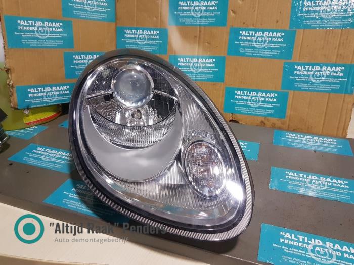 Używane Reflektor prawy Porsche Cayman (987) 3.4 S 24V Cena na żądanie oferowane przez "Altijd Raak" Penders