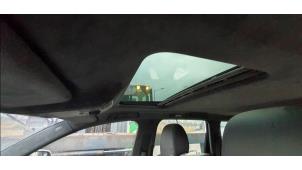 Used Glass sunroof Porsche Cayenne (9PA) 4.5 V8 32V Turbo S Price on request offered by "Altijd Raak" Penders