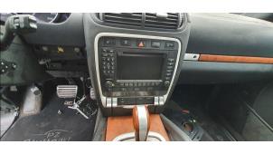 Used Radio CD player Porsche Cayenne (9PA) 4.5 V8 32V Turbo S Price on request offered by "Altijd Raak" Penders