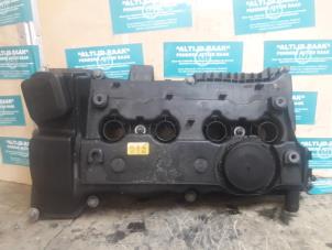 Used Rocker cover BMW 1-Serie Price on request offered by "Altijd Raak" Penders
