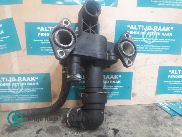 Thermostat housing Landrover Range Rover C8W0A 306DT