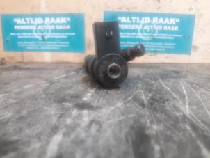 Used Injector (diesel) Mercedes S (W220) 4.0 S-400 CDI V8 32V Price on request offered by "Altijd Raak" Penders