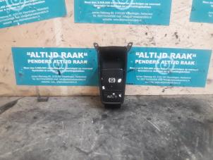 Used Parking brake switch BMW X5 (F15) xDrive 30d 3.0 24V Price on request offered by "Altijd Raak" Penders