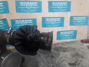 Used Thermostat housing BMW 1 serie (F20) 116i 1.6 16V Price on request offered by "Altijd Raak" Penders