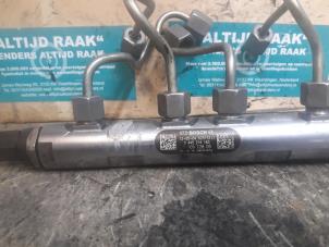 Used Fuel injector nozzle BMW 3 serie (E90) 316d 16V Price on request offered by "Altijd Raak" Penders