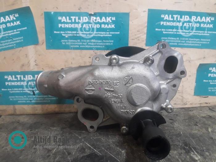 Begagnade Vattenpump Jaguar XF (X260) 3.0 V6 S 24V Pris på förfrågan erbjuds av "Altijd Raak" Penders