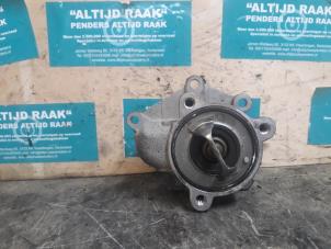 Used Thermostat housing Nissan Navara Price on request offered by "Altijd Raak" Penders