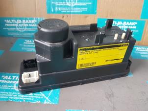 Used Electric central locking vacuum pump Mercedes SLK (R170) Price on request offered by "Altijd Raak" Penders