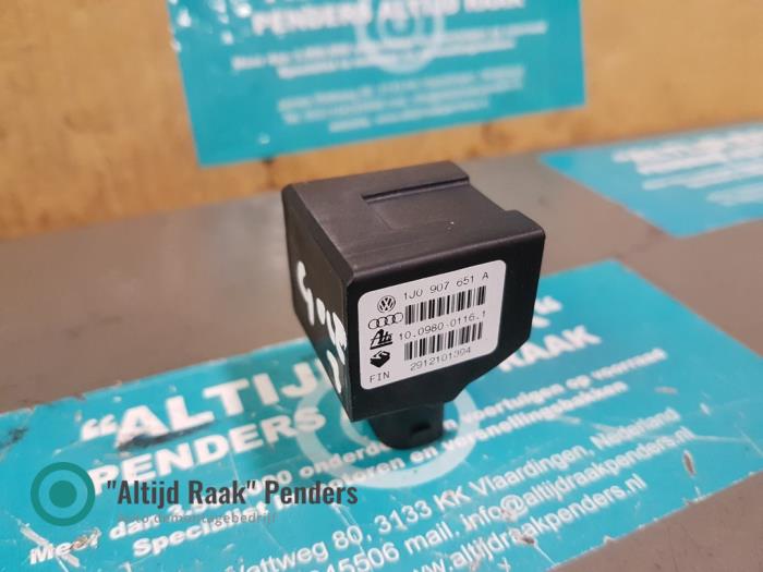 Begagnade Sensor (övriga) Volkswagen Golf V 4Motion (1K1) 3.2 R32 V6 24V Pris på förfrågan erbjuds av "Altijd Raak" Penders