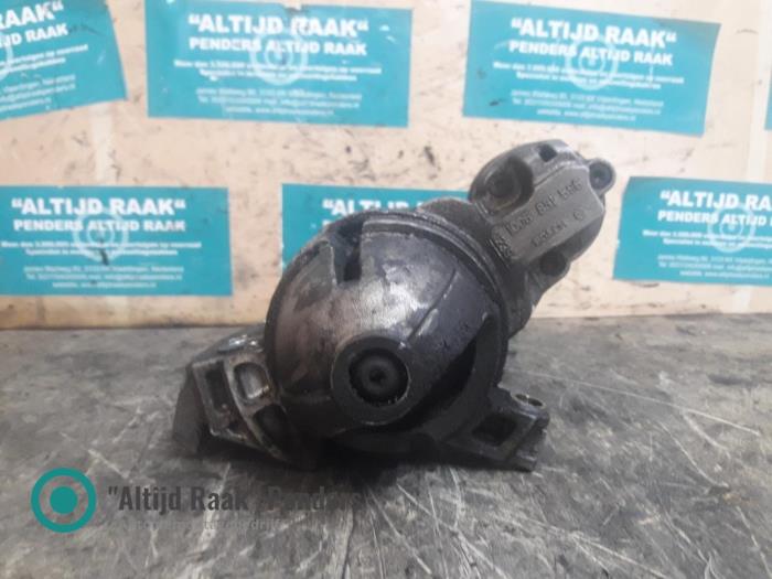 Begagnade Startmotor BMW 1 serie (E87/87N) 118d 16V Pris på förfrågan erbjuds av "Altijd Raak" Penders