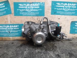 Used Fuel distributor Ford Fiesta 6 (JA8) 1.6 SCTi ST 16V Price on request offered by "Altijd Raak" Penders