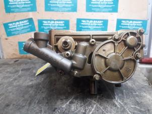 Used Oil pump Mercedes C (W204) 1.8 C-180K 16V Price on request offered by "Altijd Raak" Penders