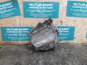 Usados Bomba de vacío de servofreno Volvo S80 (TR/TS) 2.4 D5 20V Precio de solicitud ofrecido por "Altijd Raak" Penders