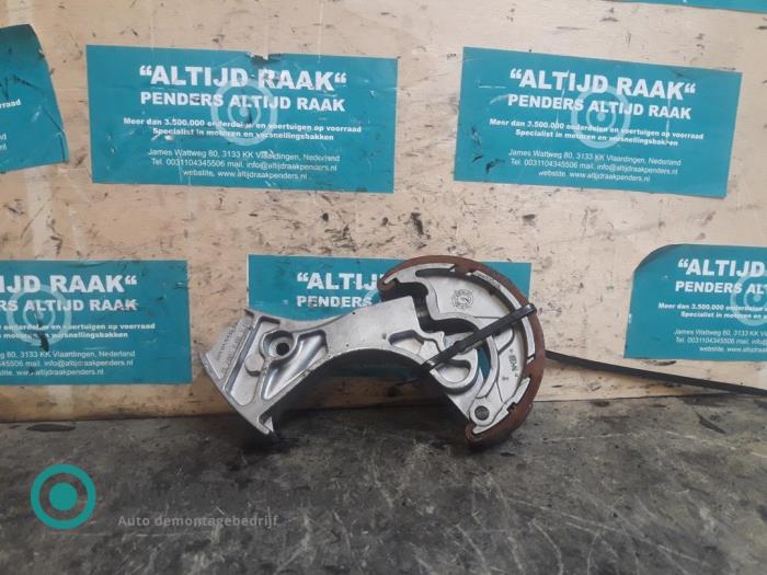 Used Chain guide Audi A6 Avant Quattro (C6) 3.0 TDI V6 24V Price on request offered by "Altijd Raak" Penders