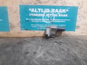 Used Camshaft sensor Peugeot 307 SW (3H) 1.6 HDiF 110 16V Price on request offered by "Altijd Raak" Penders