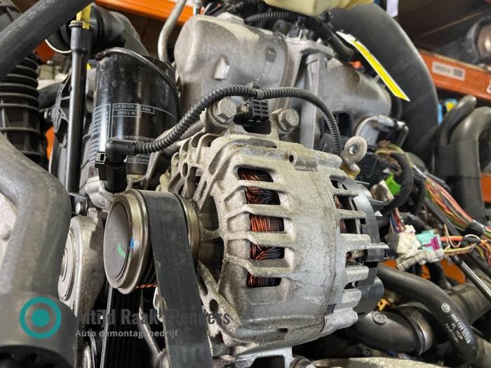 Gebrauchte Dynamo Volkswagen Transporter T6 2.0 TSI Preis auf Anfrage angeboten von "Altijd Raak" Penders