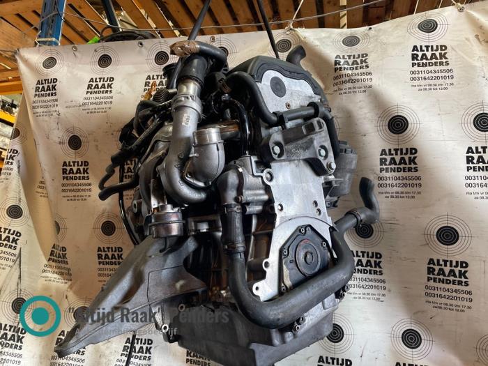 Moteur Volkswagen Transporter T5 2.5 TDi AXD