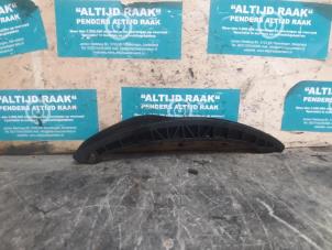 Used Chain guide Volkswagen Golf V (1K1) 1.4 TSI 140 16V Price on request offered by "Altijd Raak" Penders