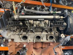 Used Cylinder head Jaguar XJ (X351) 3.0 D V6 24V Price on request offered by "Altijd Raak" Penders