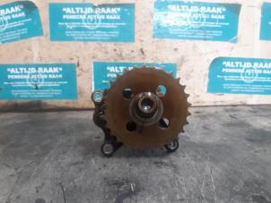 Used Balance shaft sprocket Audi A6 (C6) 3.2 V6 24V FSI Price on request offered by "Altijd Raak" Penders