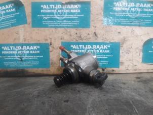 Used Mechanical fuel pump Audi A6 Price on request offered by "Altijd Raak" Penders